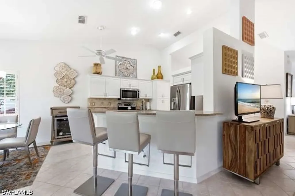 2515 Talon Court Naples FL 34105