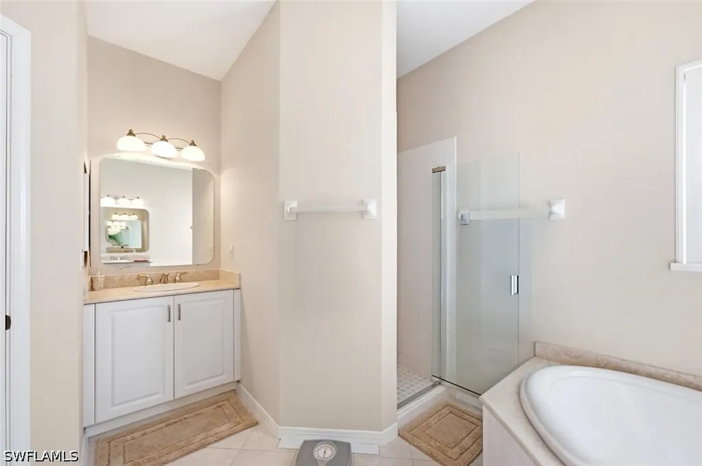 2515 Talon Court Naples FL 34105