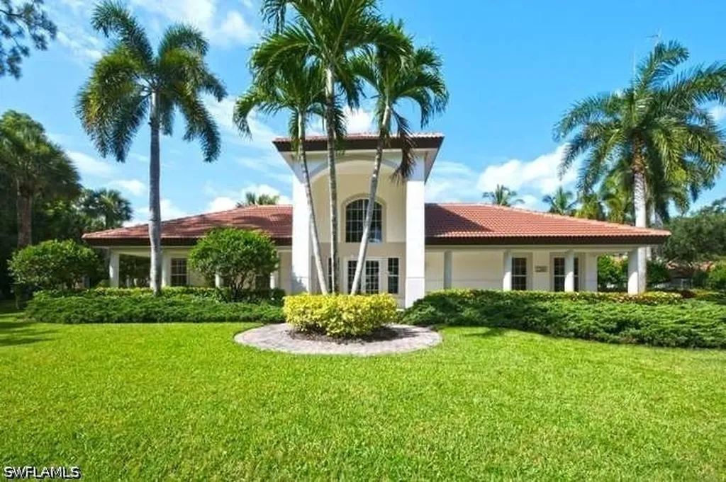 2515 Talon Court Naples FL 34105