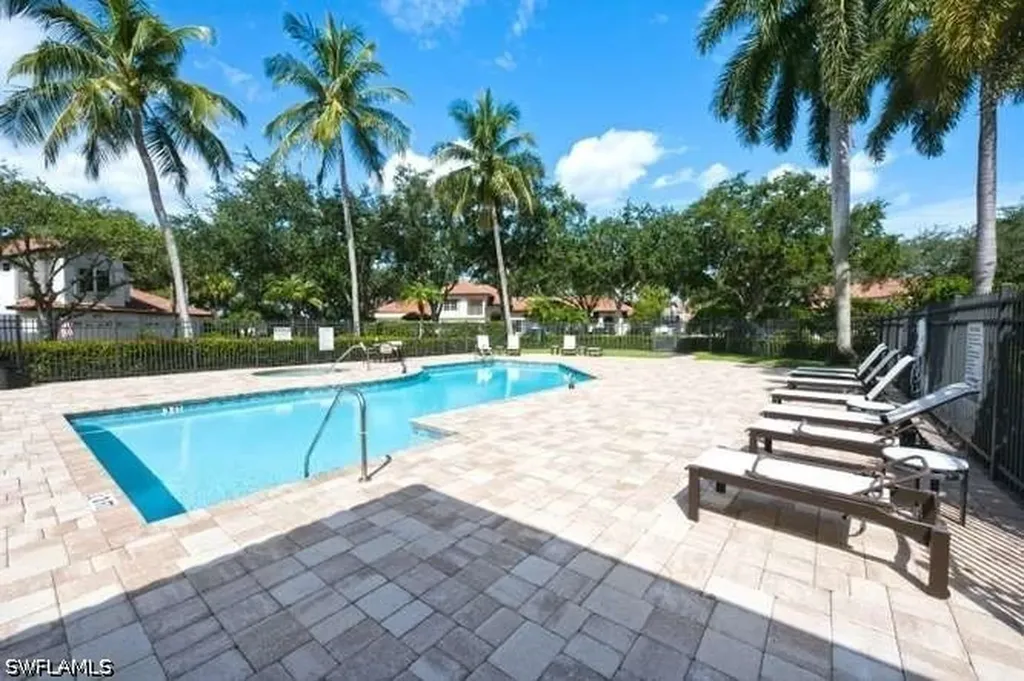 2515 Talon Court Naples FL 34105