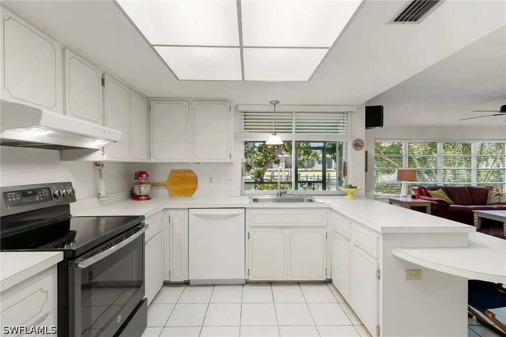 751 Orchid Court Marco Island FL 34145