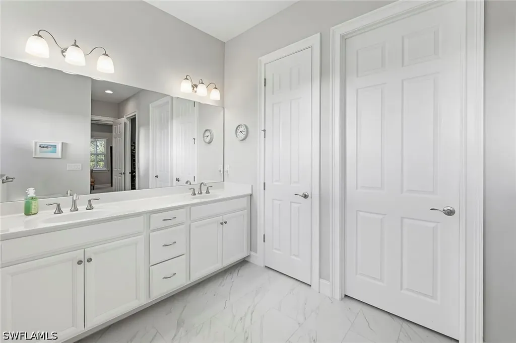14756 Windward Lane Naples FL 34114