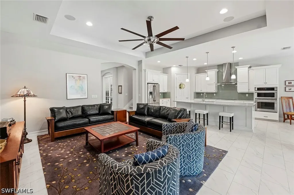 14756 Windward Lane Naples FL 34114