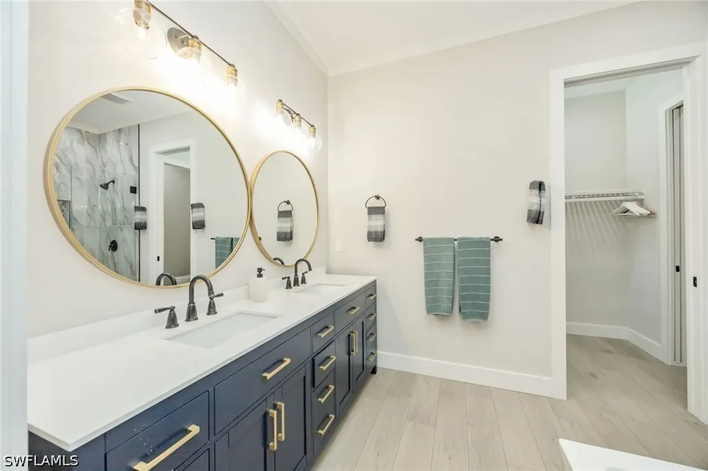 3552 Hibiscus Avenue Naples FL 34104