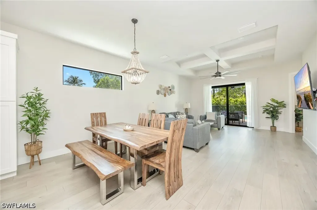 3552 Hibiscus Avenue Naples FL 34104