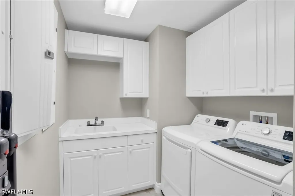 265 Indies Way Naples FL 34110
