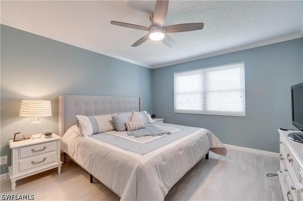 1960 Bald Eagle Drive Naples FL 34105