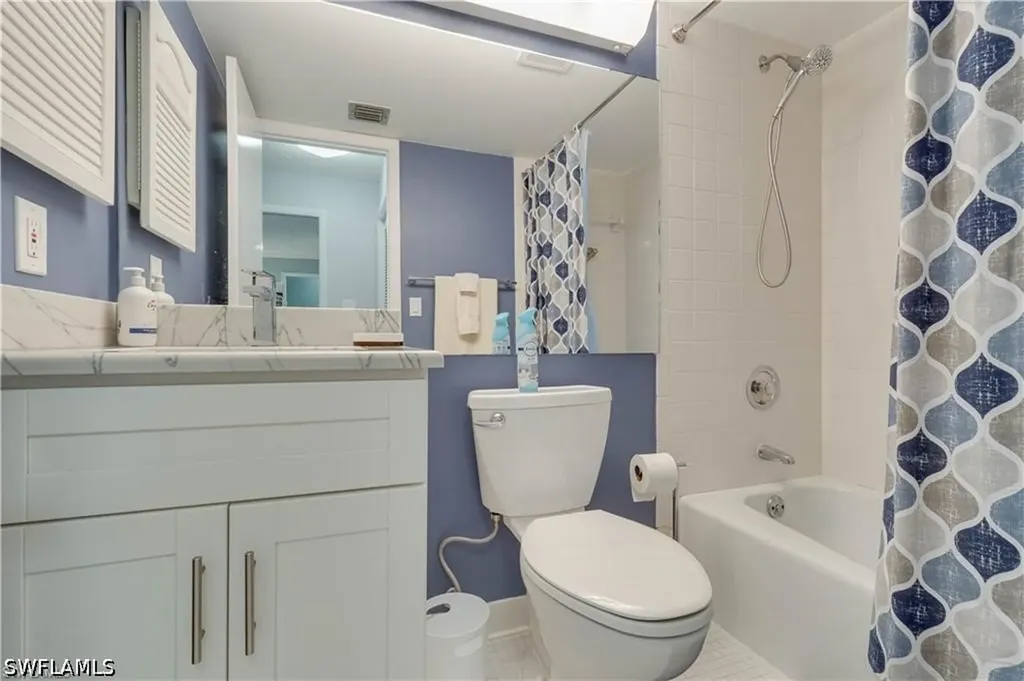 1960 Bald Eagle Drive Naples FL 34105