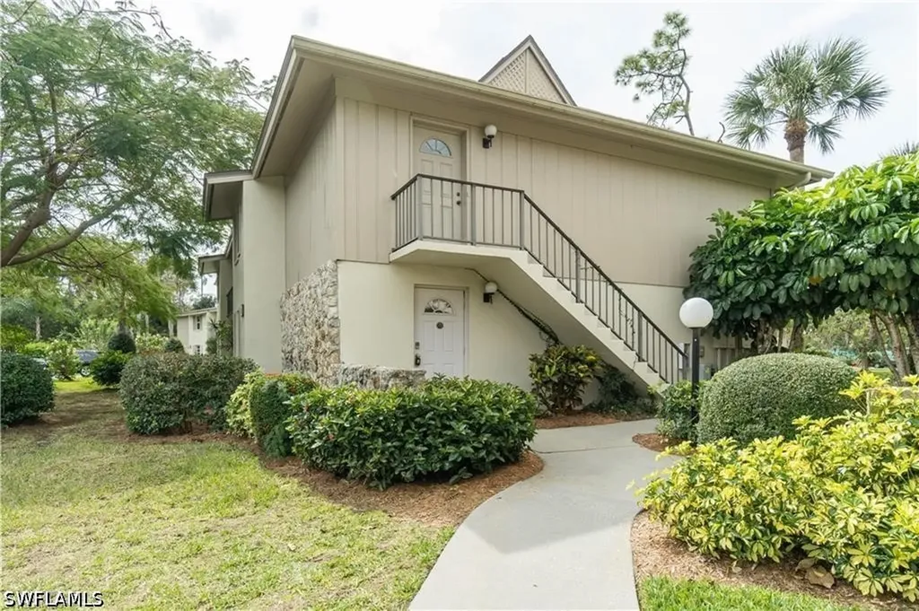1960 Bald Eagle Drive Naples FL 34105