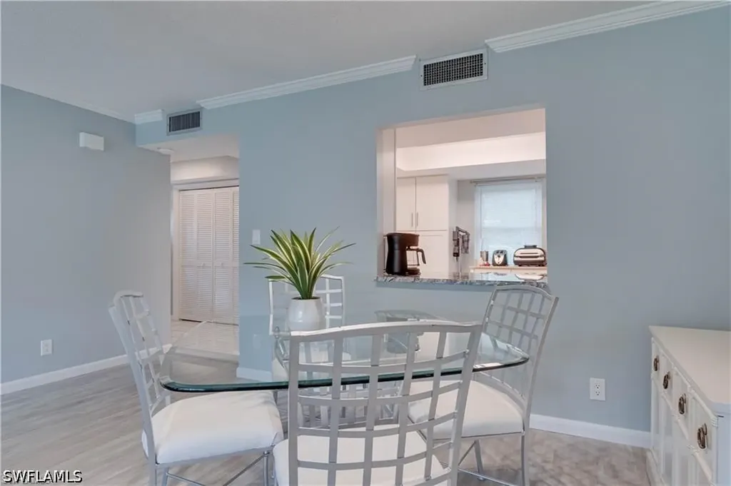 1960 Bald Eagle Drive Naples FL 34105