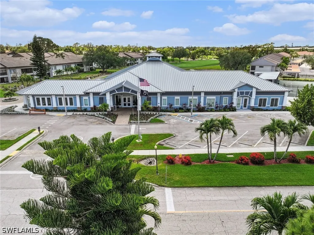 5950 Trailwinds Drive Fort Myers FL 33907