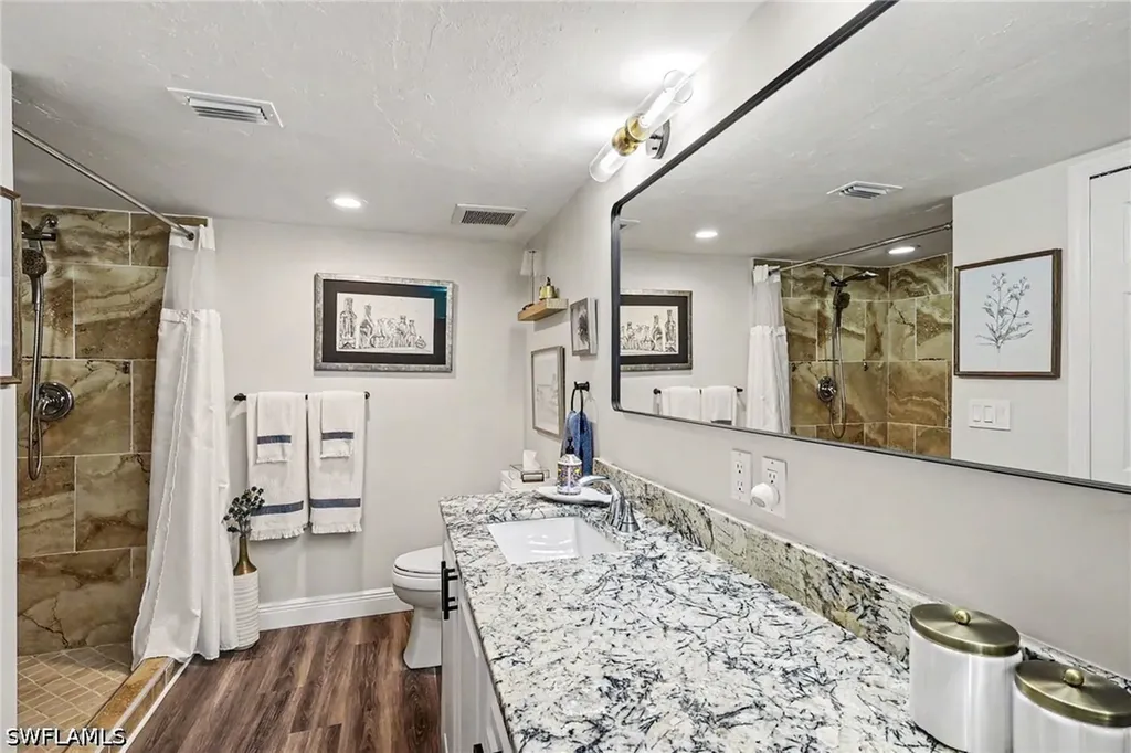 5950 Trailwinds Drive Fort Myers FL 33907