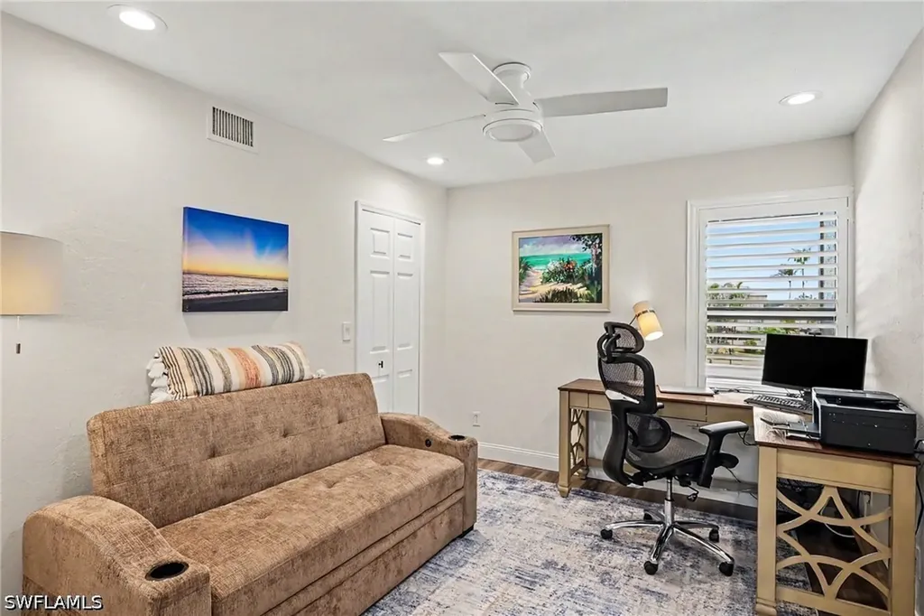 5950 Trailwinds Drive Fort Myers FL 33907