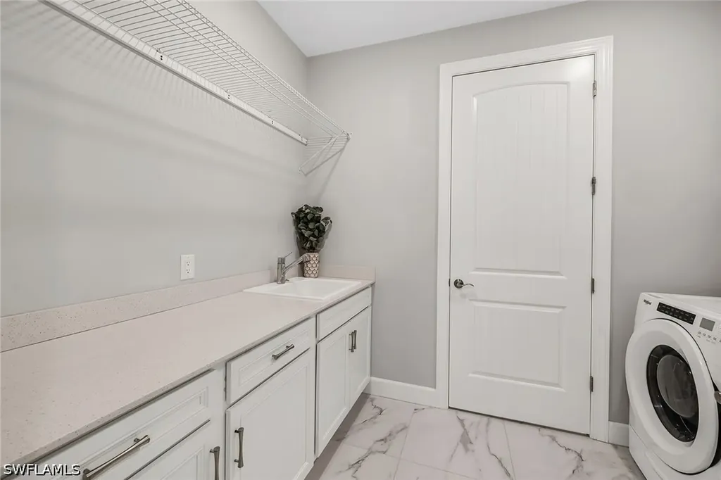 6787 Pennyroyal Drive Naples FL 34114