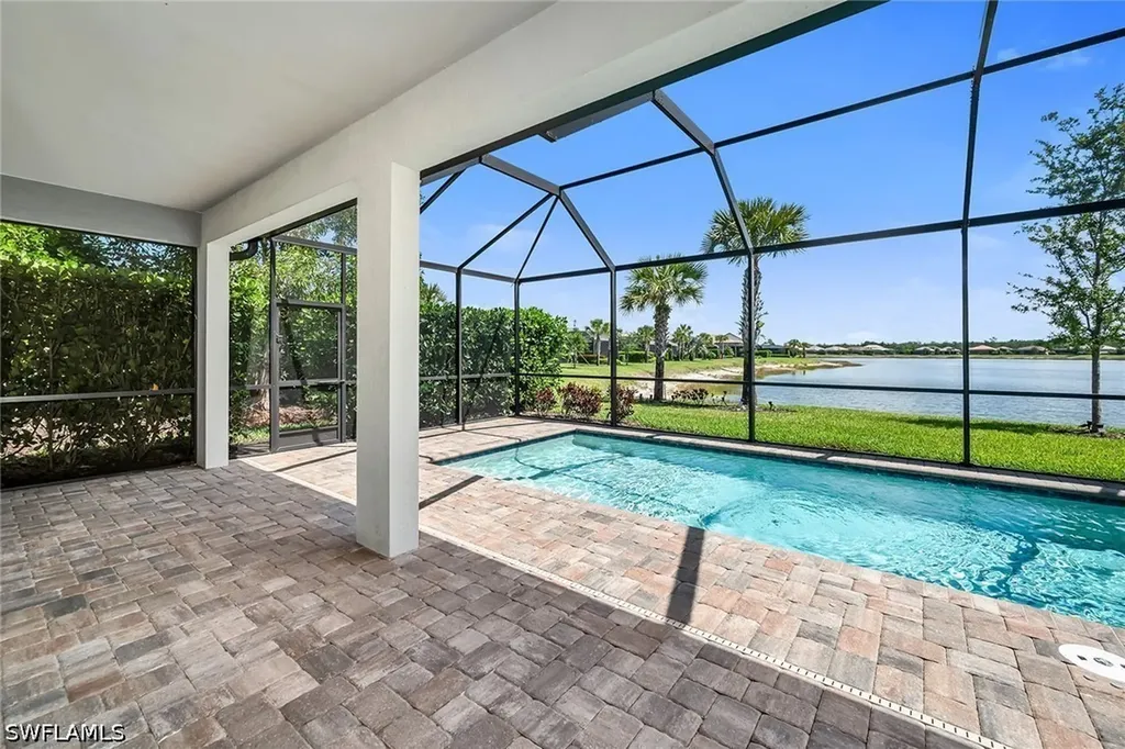 6787 Pennyroyal Drive Naples FL 34114