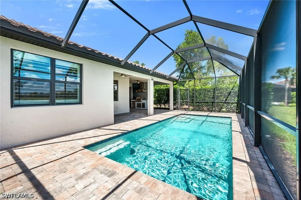 6787 Pennyroyal Drive Naples FL 34114