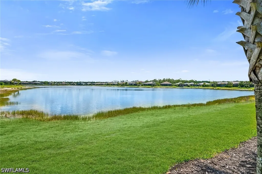 6787 Pennyroyal Drive Naples FL 34114