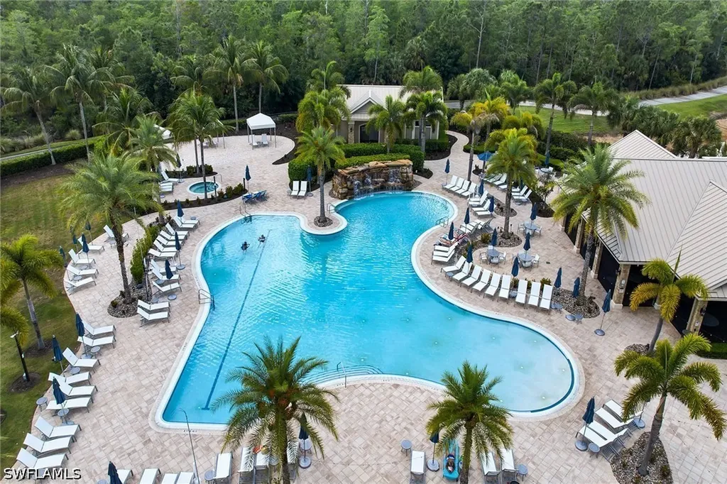 6787 Pennyroyal Drive Naples FL 34114