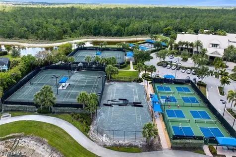 6787 Pennyroyal Drive Naples FL 34114
