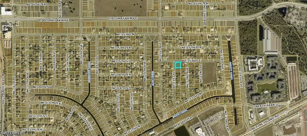 1425 NE 21st Place Cape Coral FL 33909
