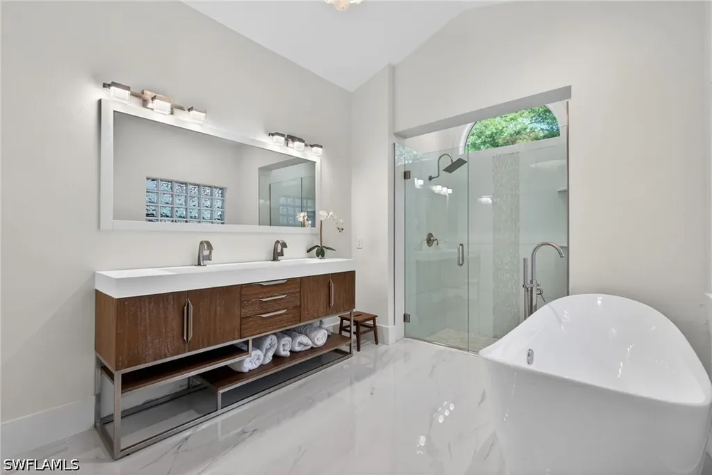 7657 Ponte Verde Way Naples FL 34109