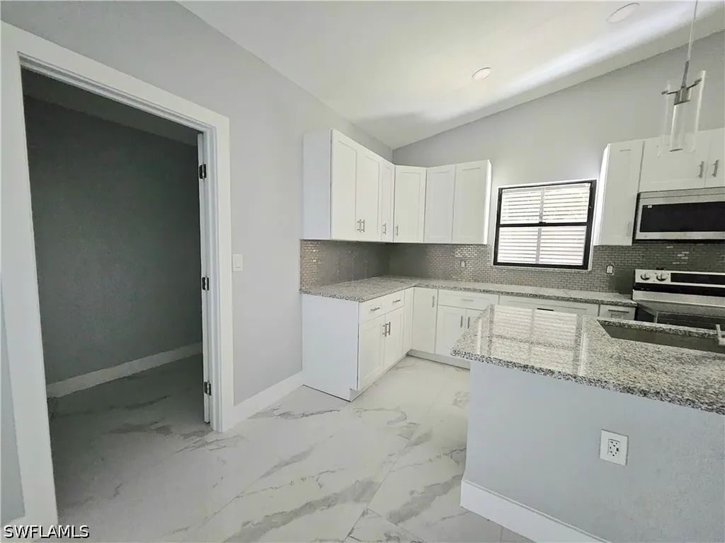 17745 Port Boca Court Fort Myers FL 33908