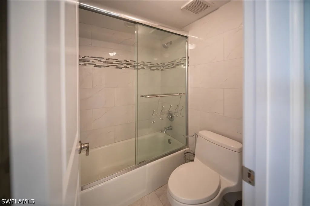 1086 Forest Lakes Drive Naples FL 34105