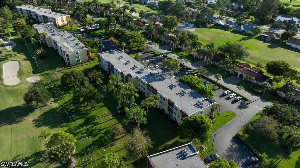 1086 Forest Lakes Drive Naples FL 34105