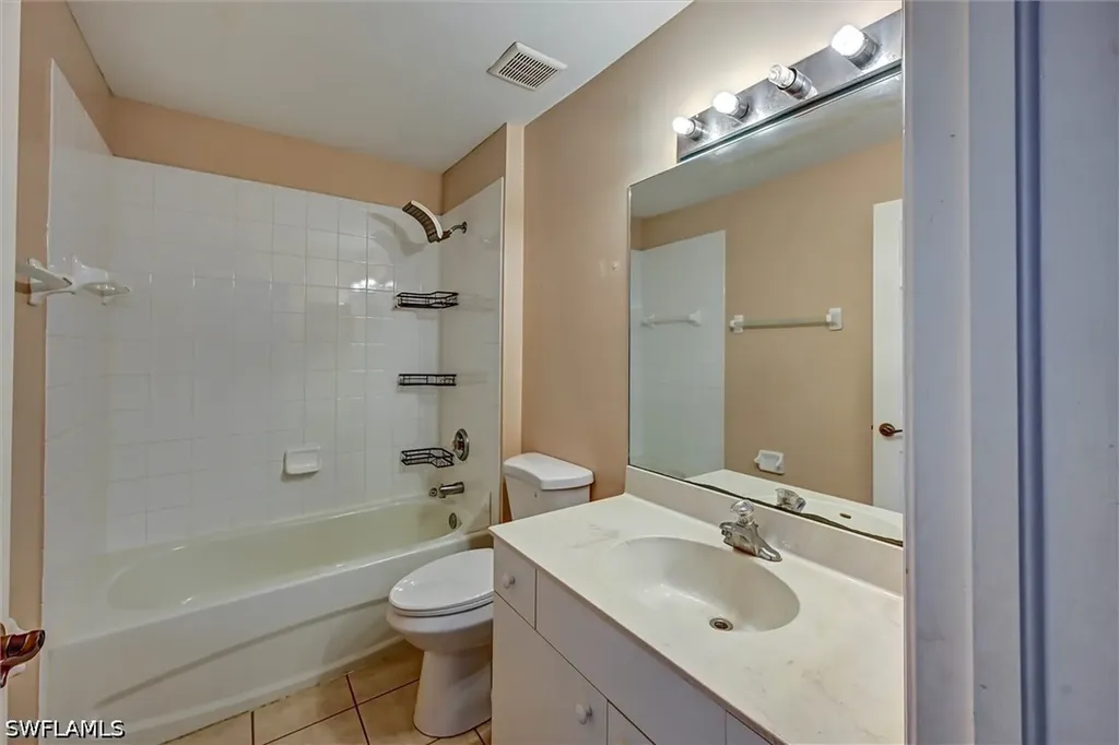 3616 Pine Oak Circle Fort Myers FL 33916