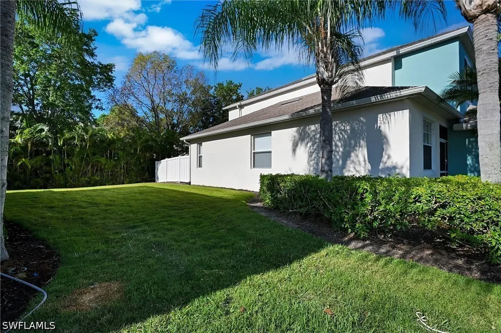 3616 Pine Oak Circle Fort Myers FL 33916