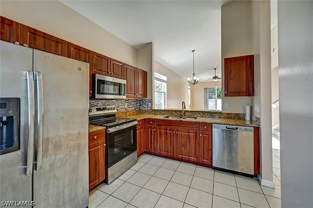 3616 Pine Oak Circle Fort Myers FL 33916