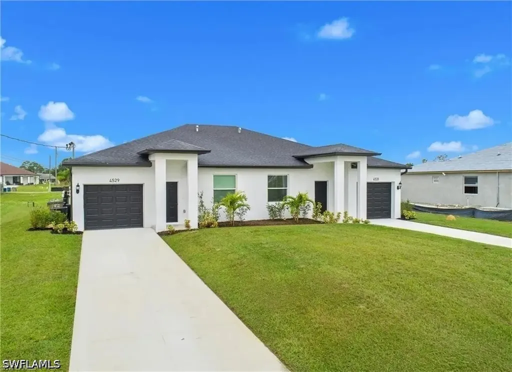 724/726 Gretchen Avenue S Lehigh Acres FL 33973