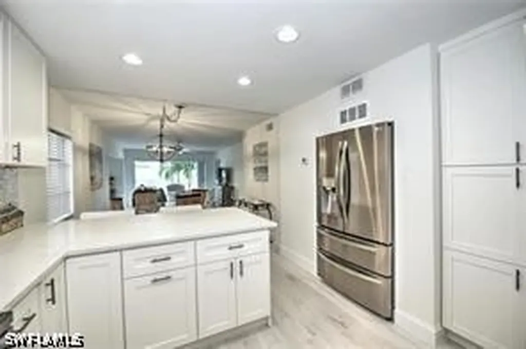 1100 8th Avenue S Naples FL 34102