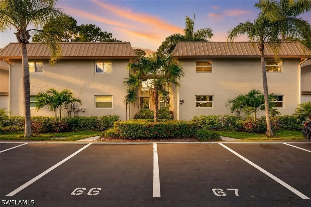 1549 Sandpiper Street Naples FL 34102