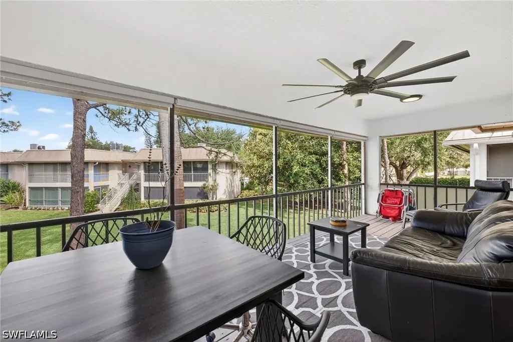 1549 Sandpiper Street Naples FL 34102