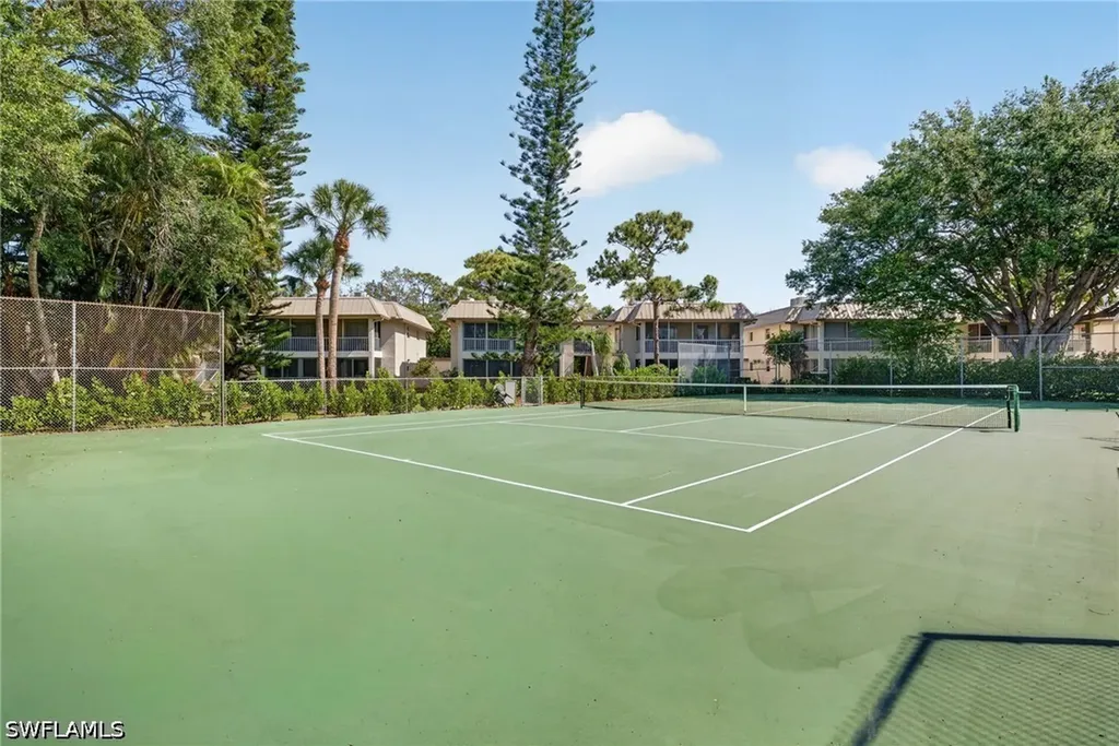 1549 Sandpiper Street Naples FL 34102