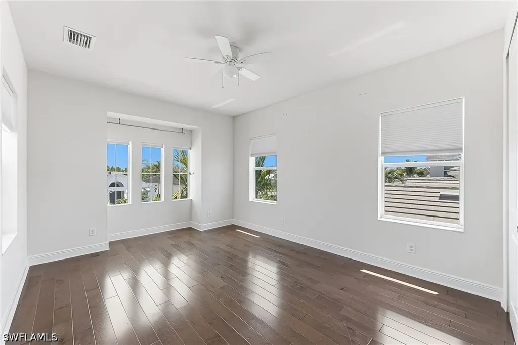 8957 Mustique Lane Naples FL 34114