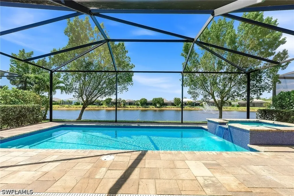 8957 Mustique Lane Naples FL 34114