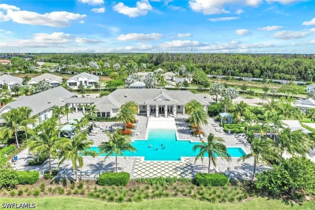 8957 Mustique Lane Naples FL 34114
