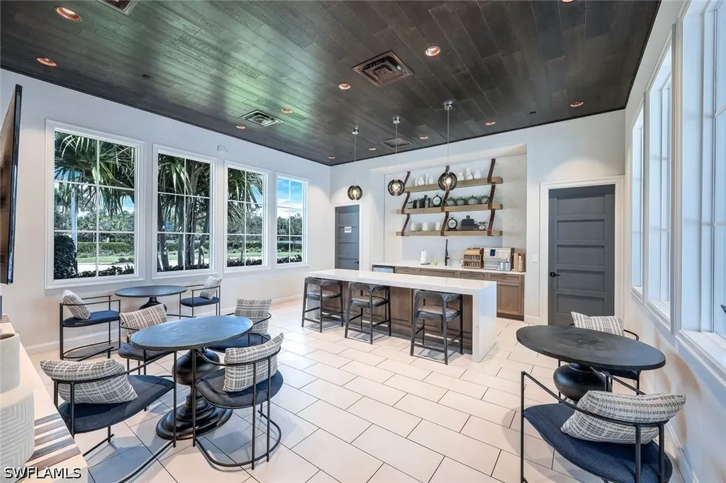 8957 Mustique Lane Naples FL 34114