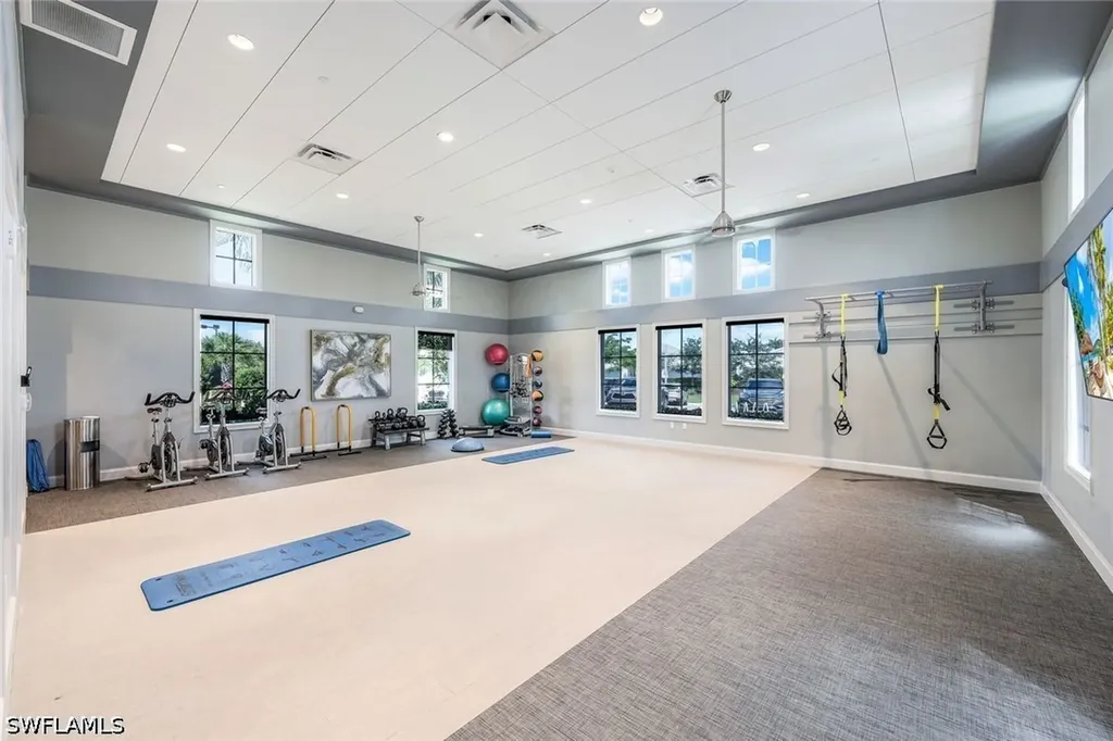 8957 Mustique Lane Naples FL 34114