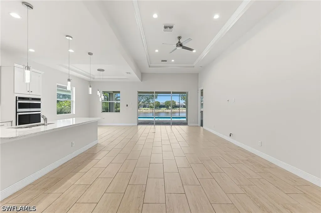 8957 Mustique Lane Naples FL 34114