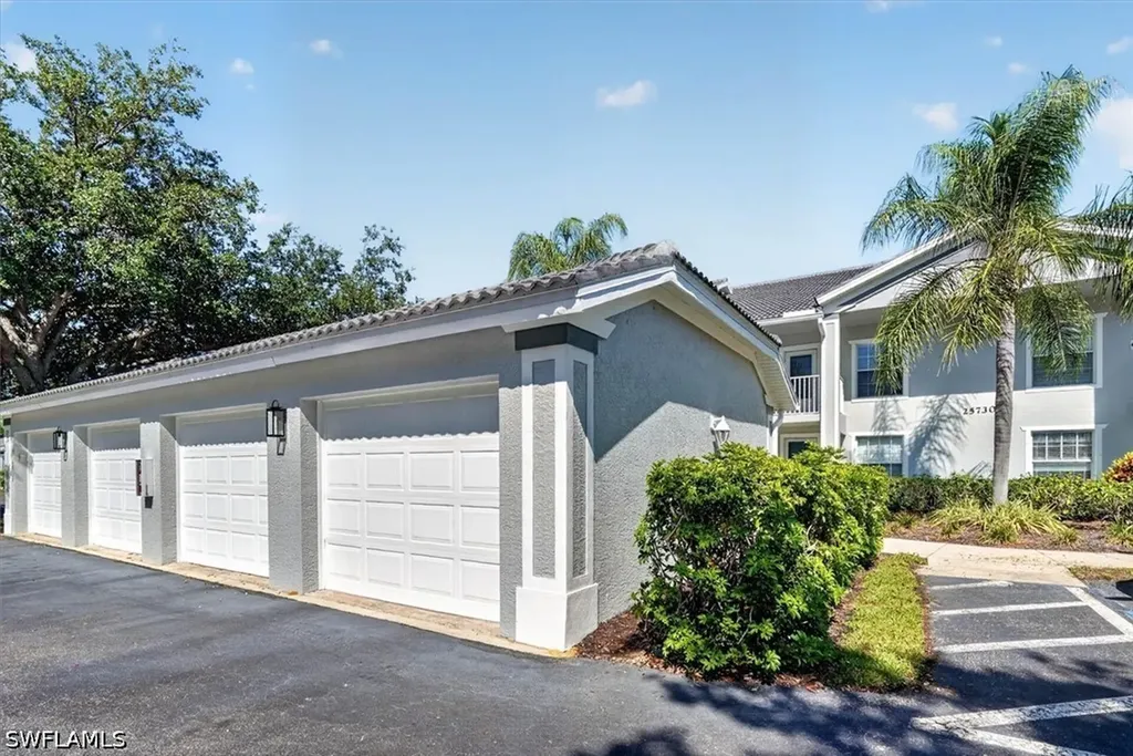 25730 Lake Amelia Way Bonita Springs FL 34135