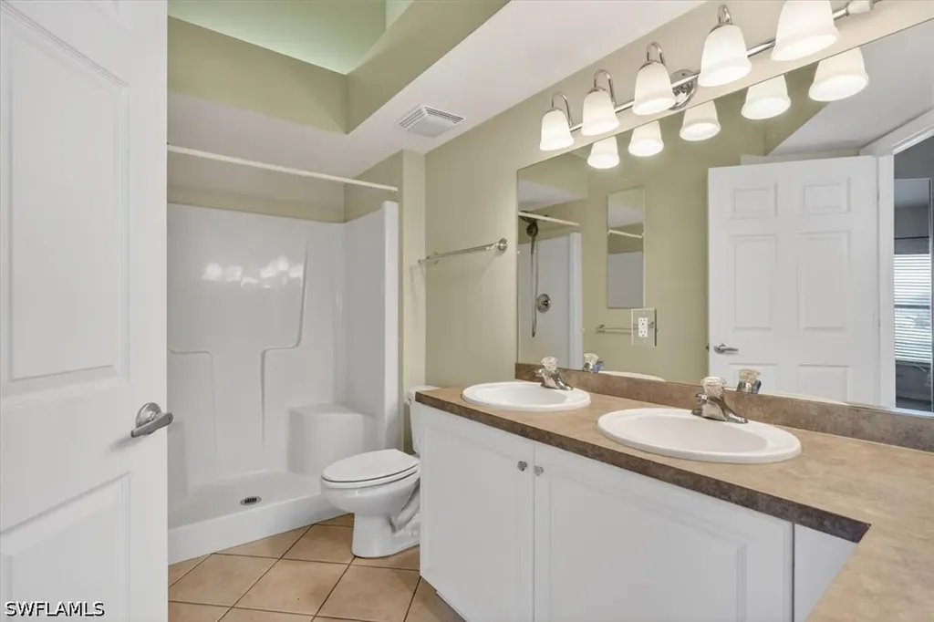 25730 Lake Amelia Way Bonita Springs FL 34135