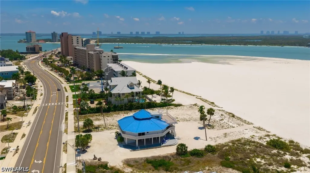 Fort Myers Beach FL, 8246 Estero Boulevard