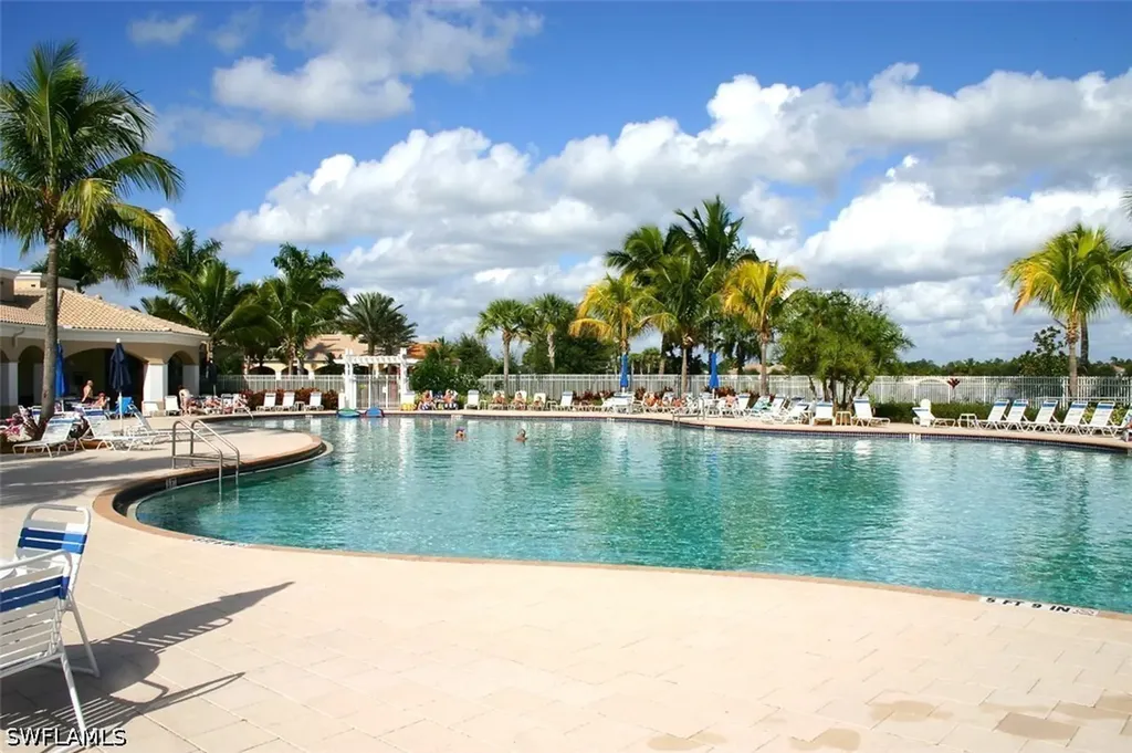 8047 Sorrento Lane Naples FL 34114