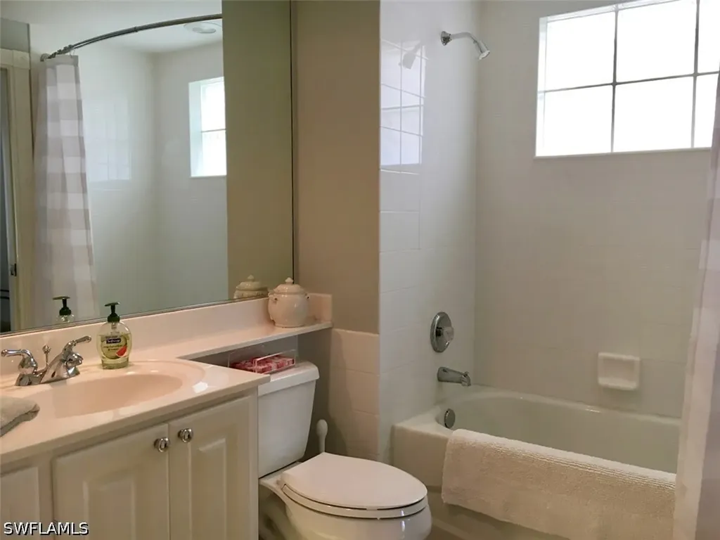8047 Sorrento Lane Naples FL 34114