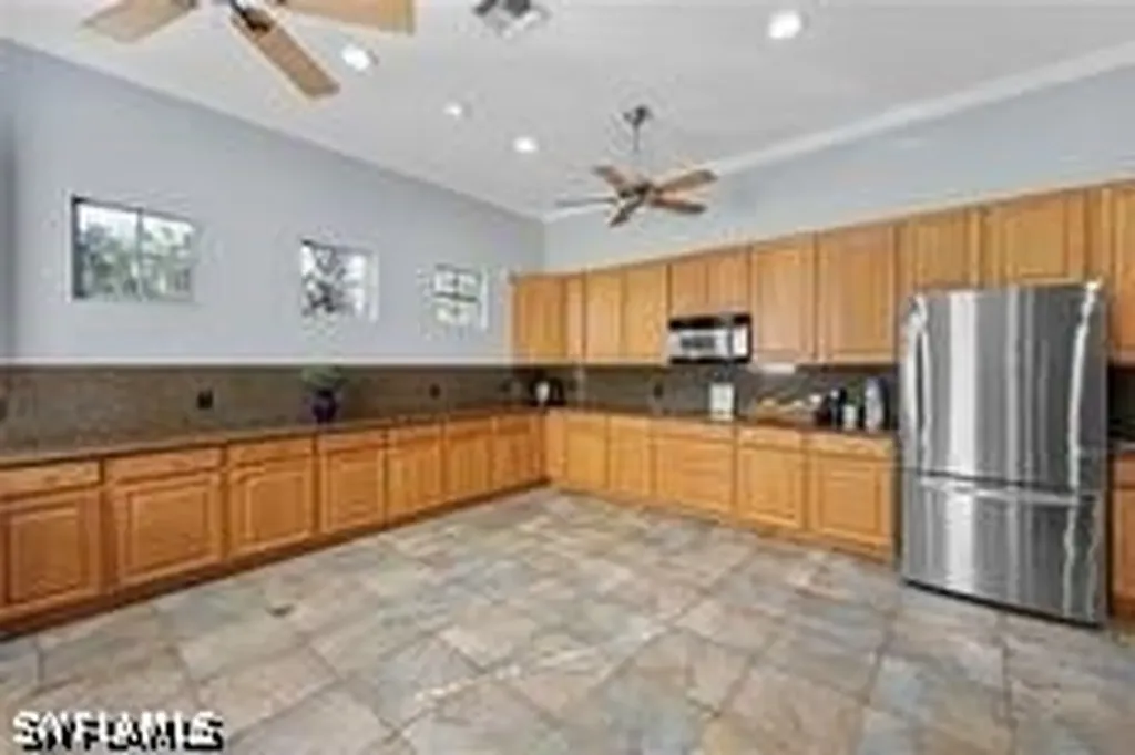 2004 Tarpon Bay Drive N Naples FL 34119