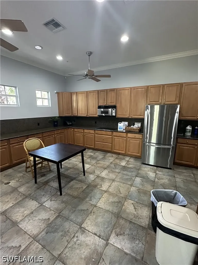2004 Tarpon Bay Drive N Naples FL 34119
