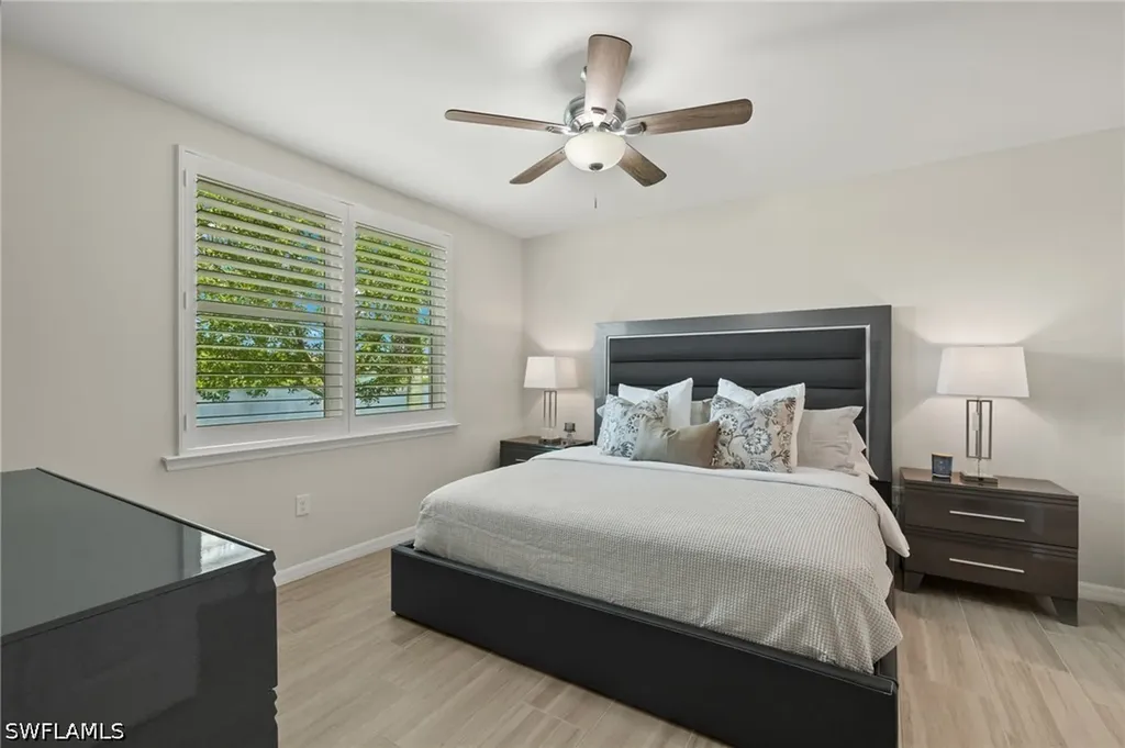 14680 Edgewater Circle Naples FL 34114